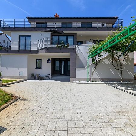 Villa Ida Rovinj Exterior photo